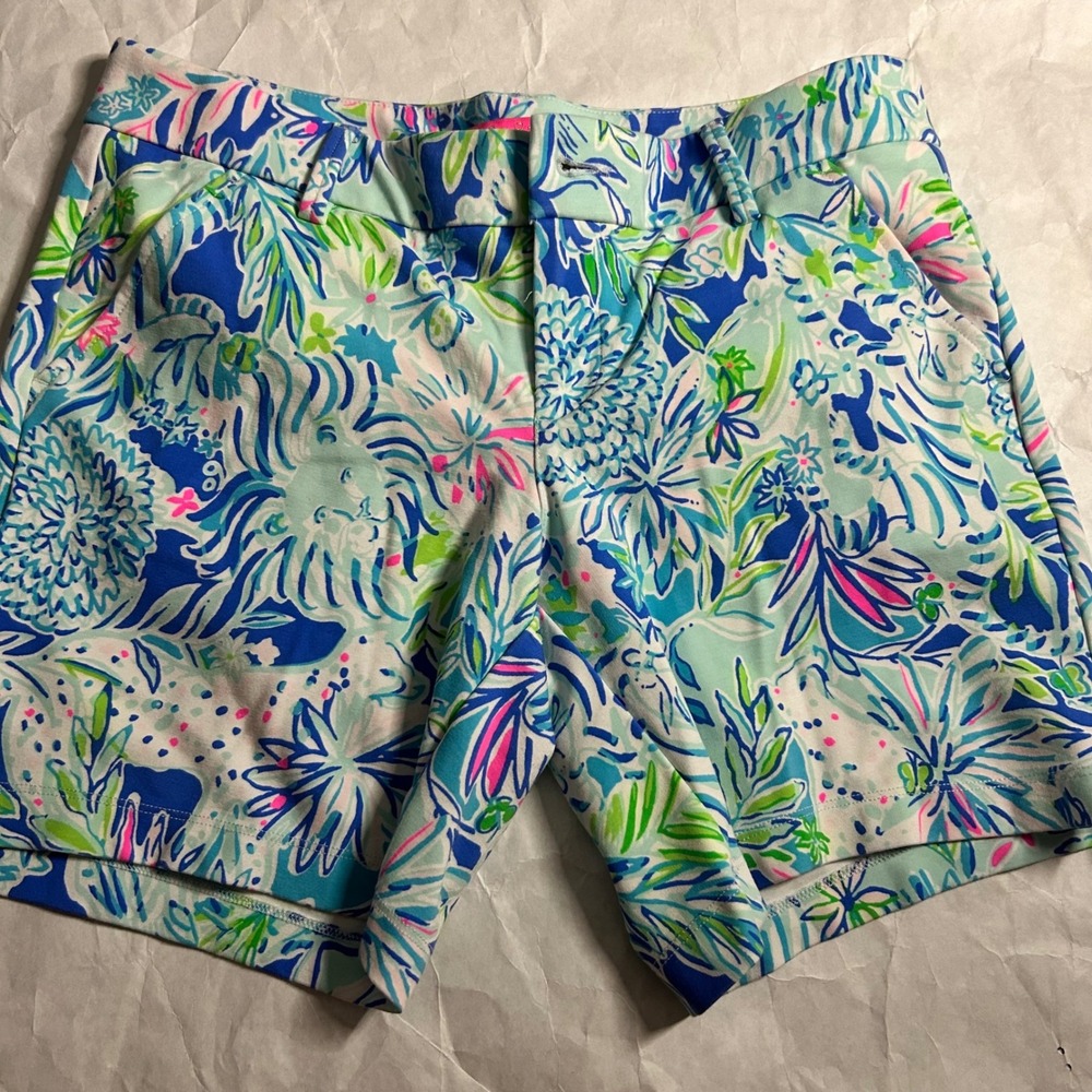 Lilly Pulitzer Shorts‎ Size 4 Jayne Knit Coastal Blue Lion Around Stretch Colors